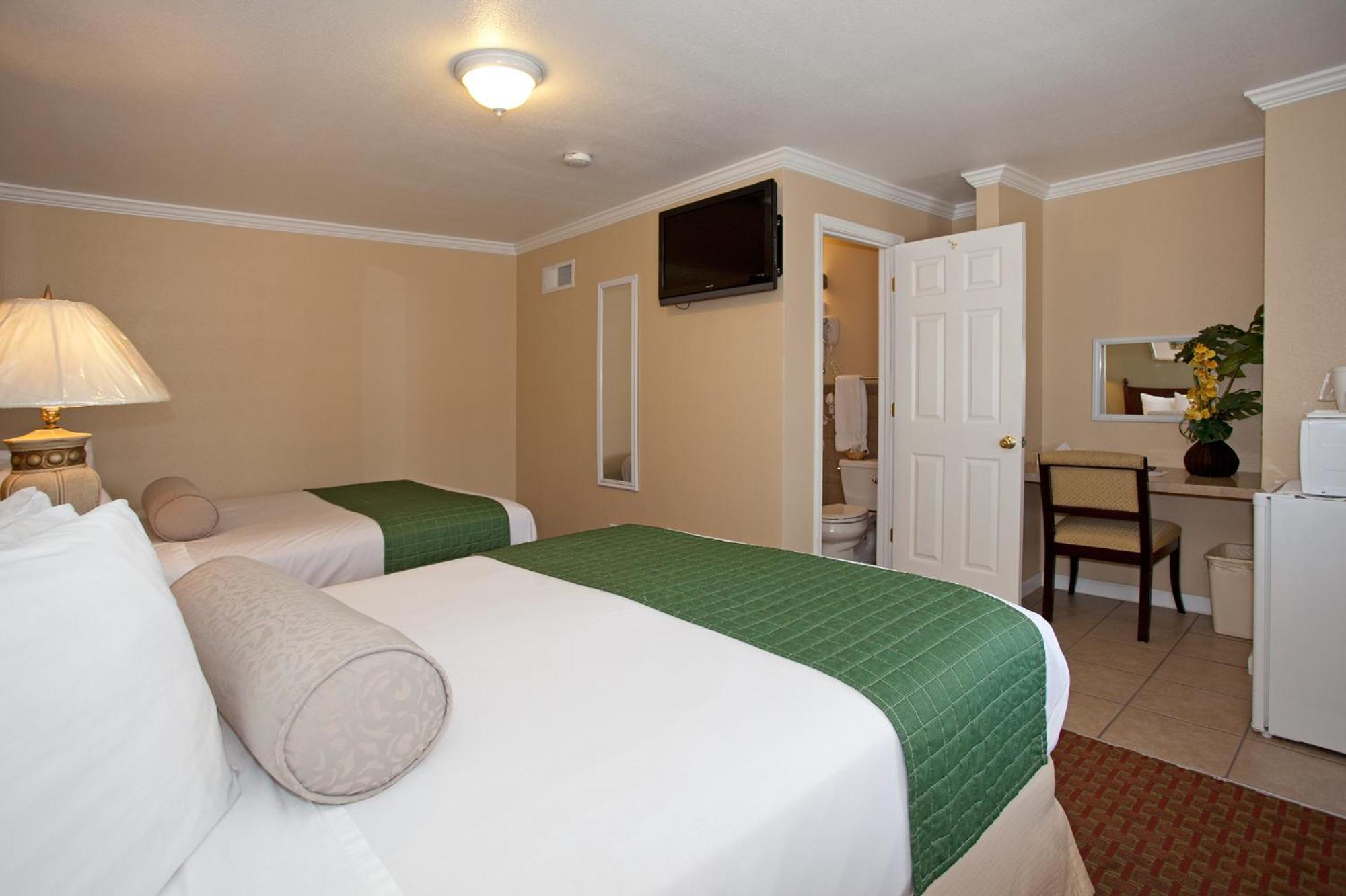 Traveler'S Inn Williams, Ca Modern Renovated Hotel 外观 照片